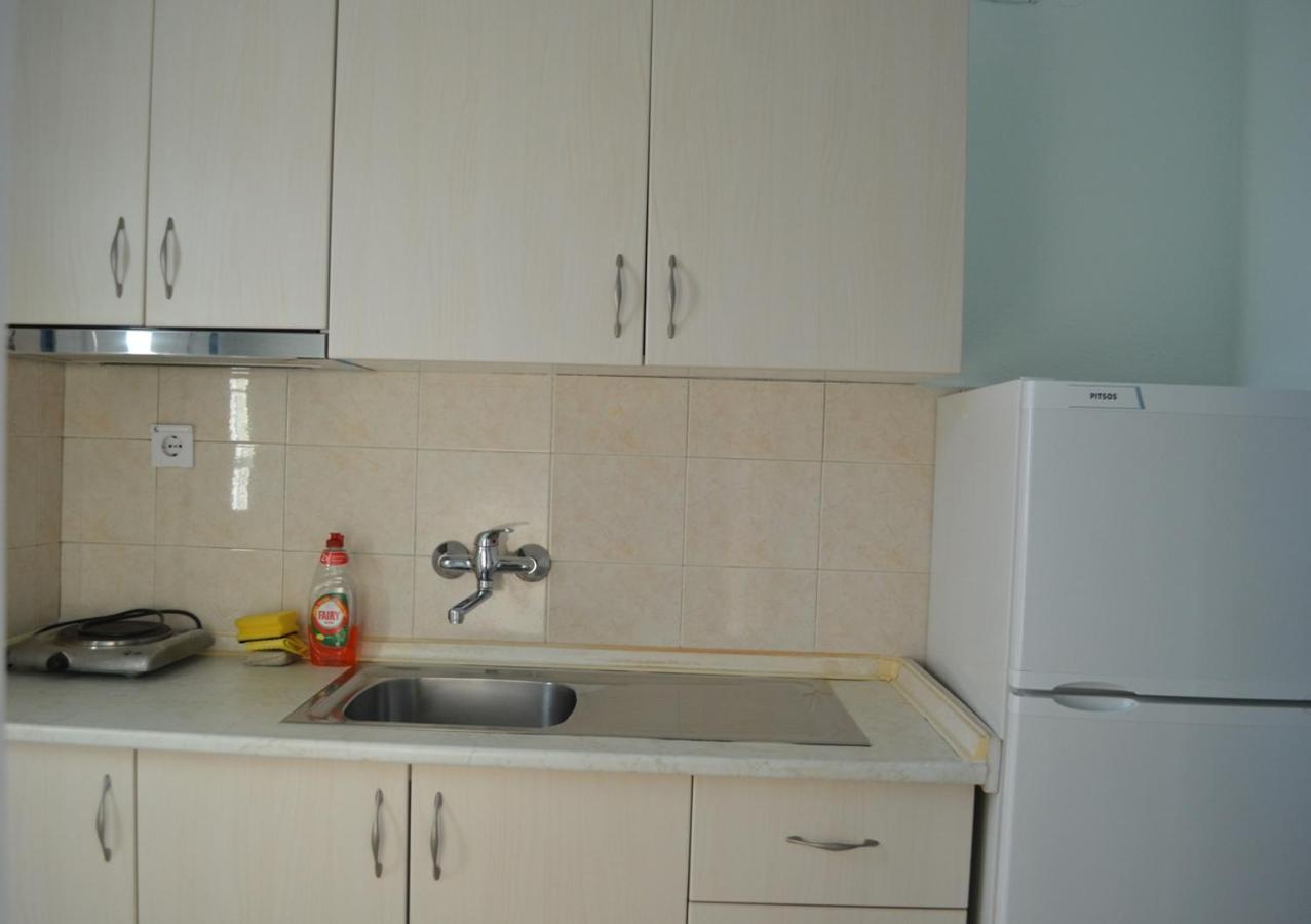 Nikos Rooms Kallithea Kallithea  ภายนอก รูปภาพ