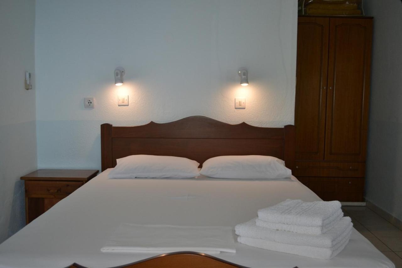 Nikos Rooms Kallithea Kallithea  ภายนอก รูปภาพ