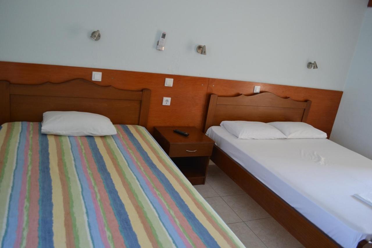 Nikos Rooms Kallithea Kallithea  ภายนอก รูปภาพ