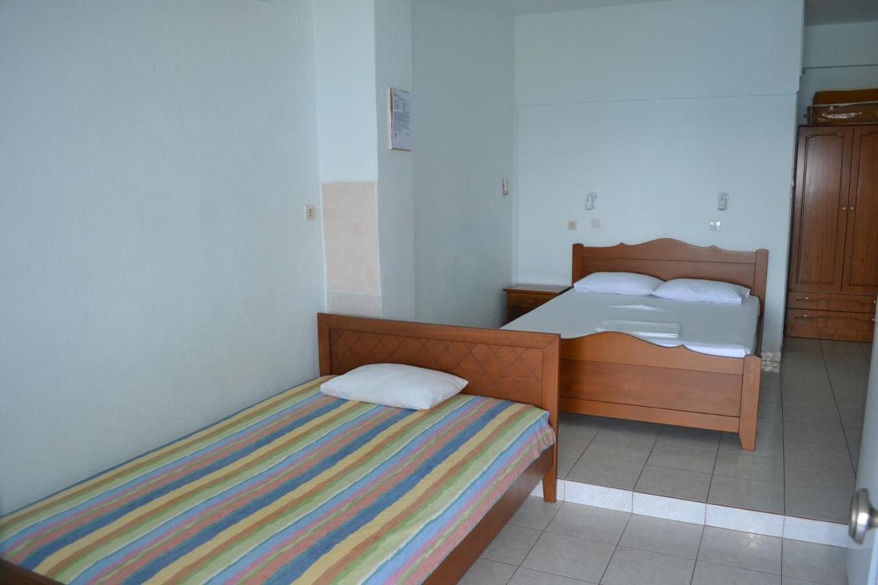Nikos Rooms Kallithea Kallithea  ภายนอก รูปภาพ