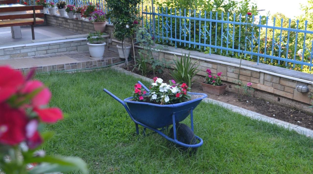 Nikos Rooms Kallithea Kallithea  ภายนอก รูปภาพ