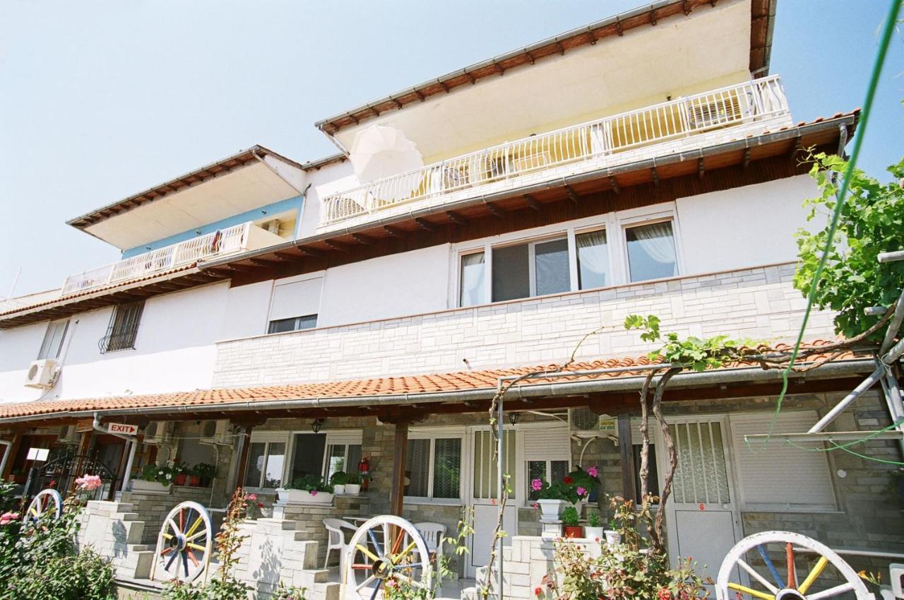 Nikos Rooms Kallithea Kallithea  ภายนอก รูปภาพ